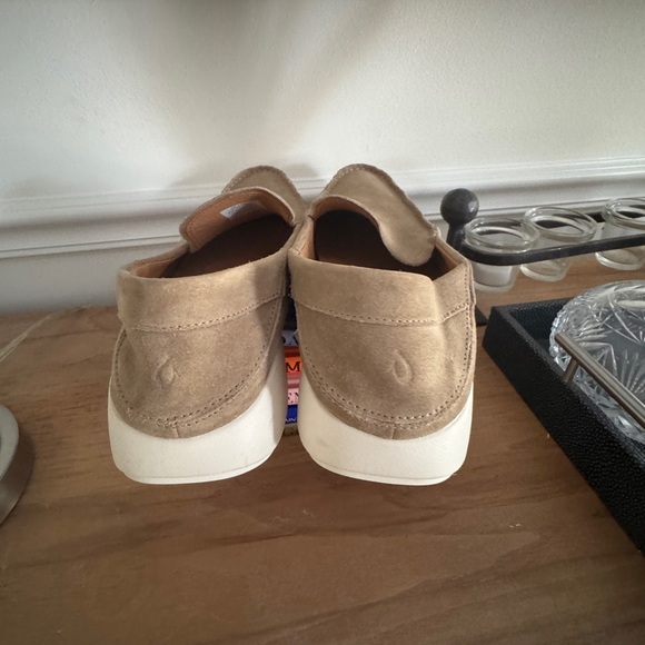EUC Olukai KA’A Men’s Loafer in Oatmeal 14 main image 8